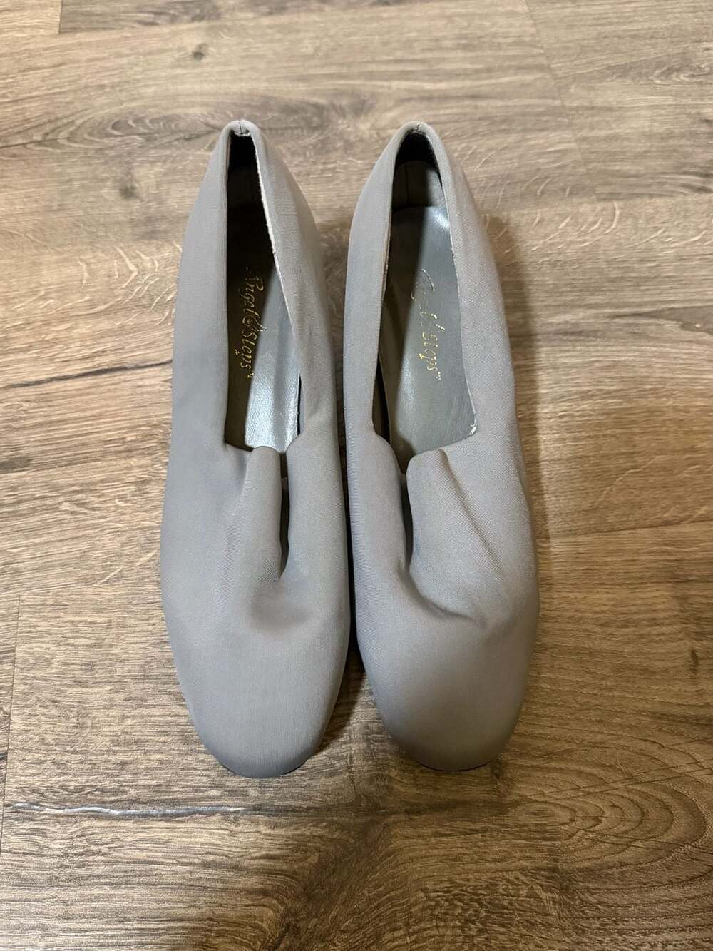 Angel Steps Gray Low Heel Dress Shoes Pumps Size 6 M